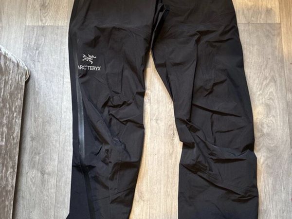 Arcteryx Gortex pants - Main image