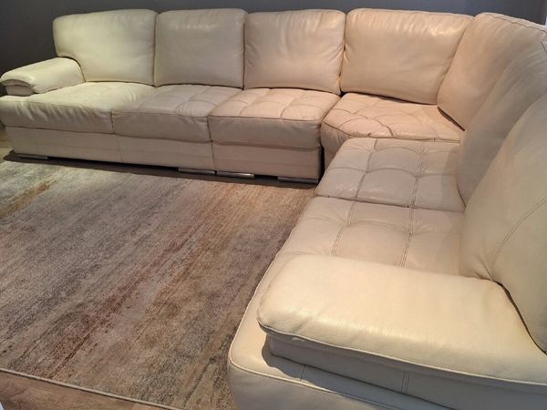 Corner couch - Main image