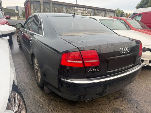 2009 AUDI A8 3.0  TDI QUATTRO FOR BREAKING! - Main image