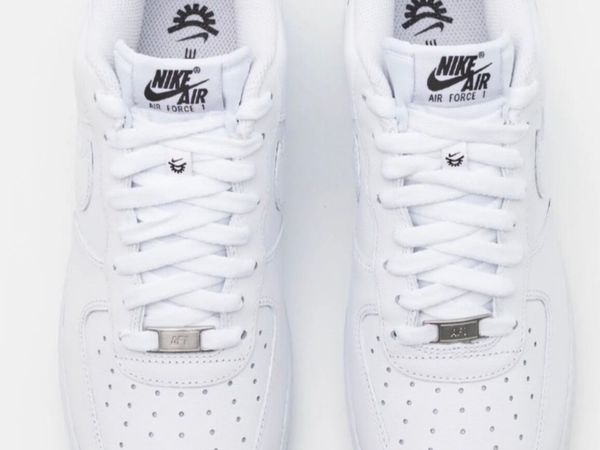 AIR FORCE 1 07 FLYEASE Trainers WHITE Mens’s - Main image
