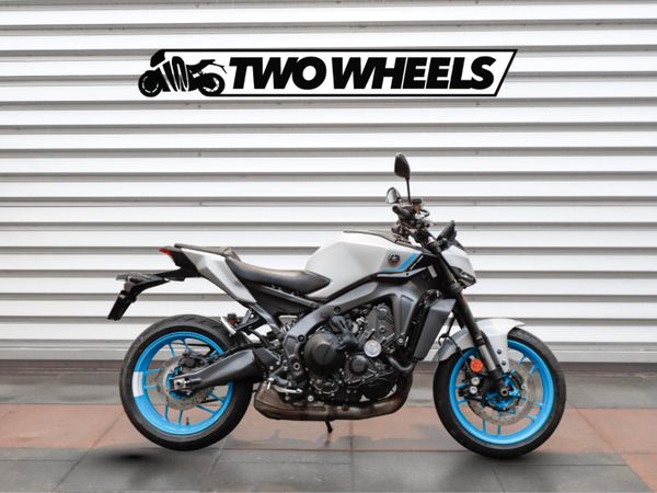 YAMAHA MT-09 - Main image