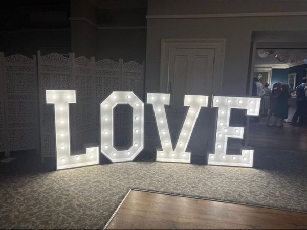 4ft Giant Love Letters - Main image