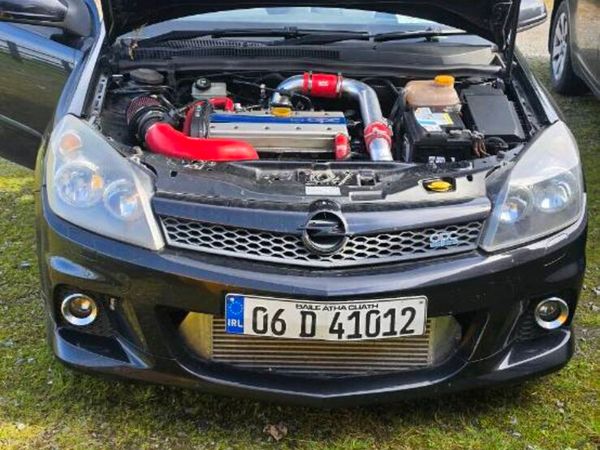 Opel astra h opc 2.0 turbo breaking - Main image