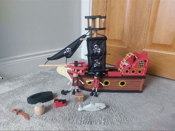 Wooden Pirate Ship - Main image