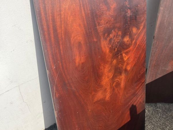 Antique mahogany - Main image