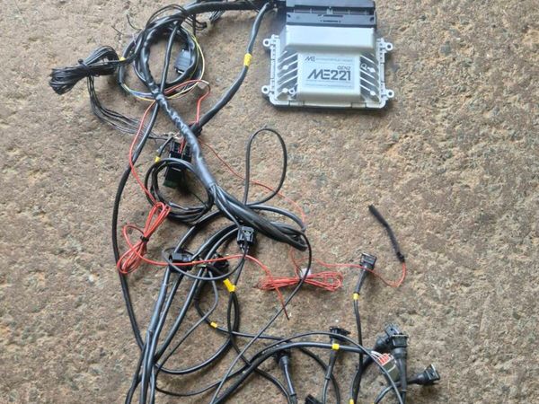 ME221 Zetec ECU and loom - Main image