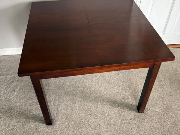 Mahogany table - Main image