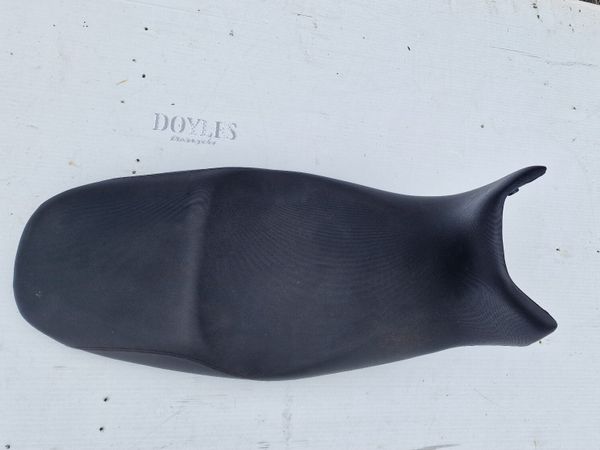 Triumph Tiger 1050 Sport SHAD comfort seat - Main image