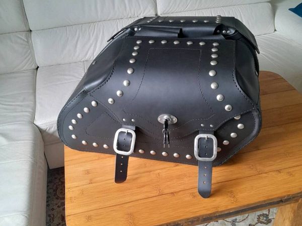 Motorcycle saddlebags - Main image