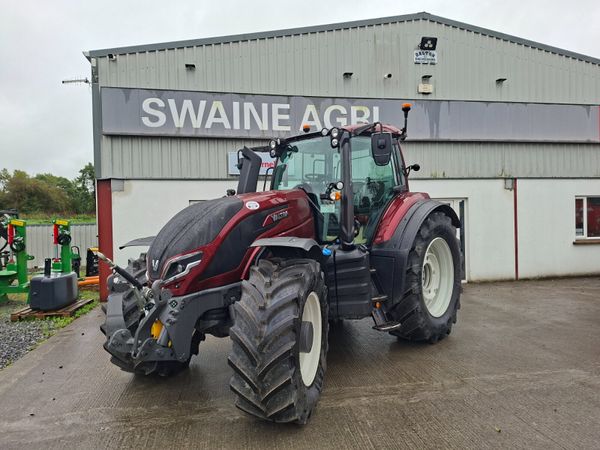 Valtra T215 Versu - Main image