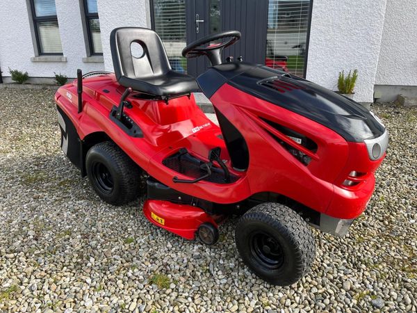 Al-kO 20hp 40inch cut hydrostatic ride on mower - Main image