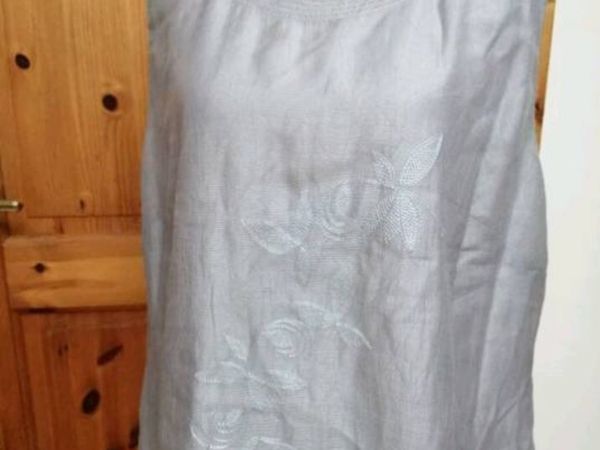 Ladies Jacques Vert beautiful silver grey plus siz - Main image