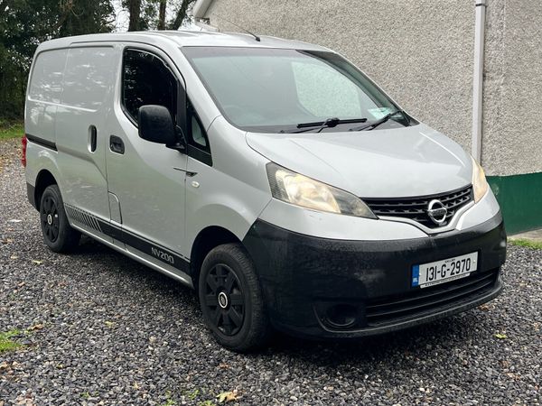 2013 NISSAN NV200 1.5 TAXED AND TESTED - Main image