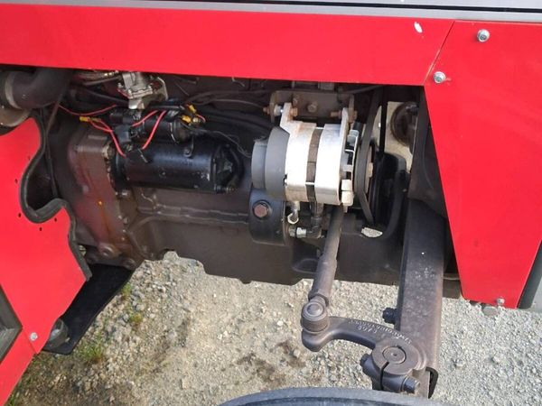 Tractor - Main image