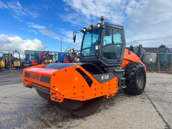 2021 Hamm H13i Only 1700Hrs ( Air Con ) - MULLANS - Main image