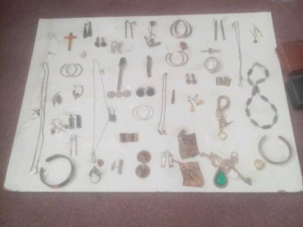 Vintage Jewellery - Main image