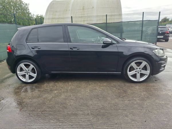 2018 Volkswagen Golf  Light Damage - Main image