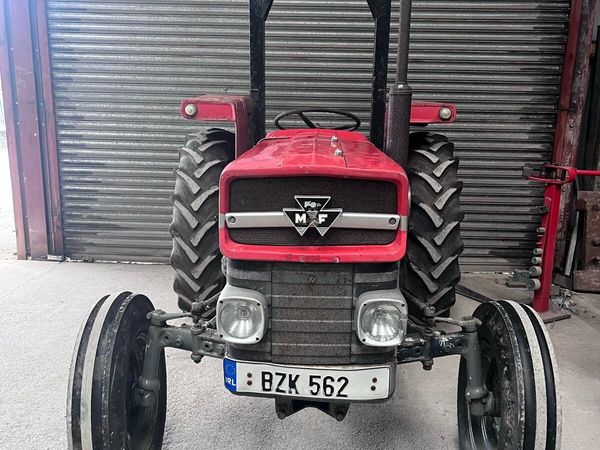 Vintage tractor - Main image