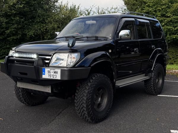 96 Toyota Land Cruiser Prado (90 series) - Main image