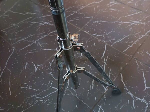 Chrome Tripod Stand - Main image
