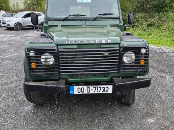 Land rover defender 110 - Main image