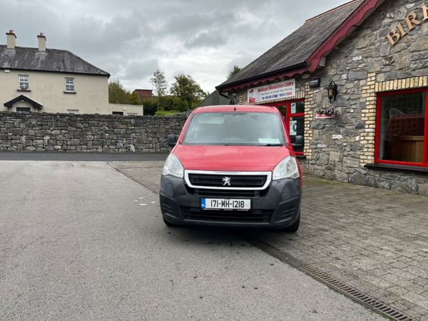 Peugeot Partner ACTIVE 1.6 BLUE HDI 75 - Main image