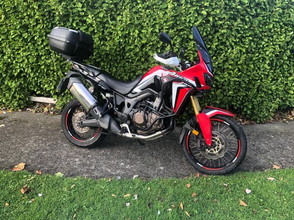 Honda African twin - Main image