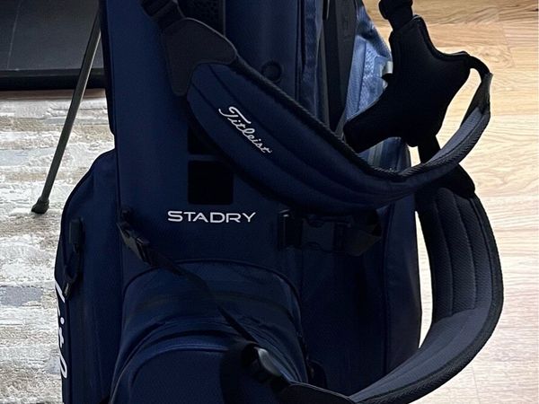 Titleist Hybrid 14 StaDry Golf Bag - Main image