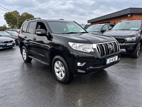 211Toyota Land Cruiser  2 seater commercial - Main image