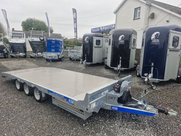 DALE KANE  1 8' x 7'  LOW LOADER TRAILER - Main image