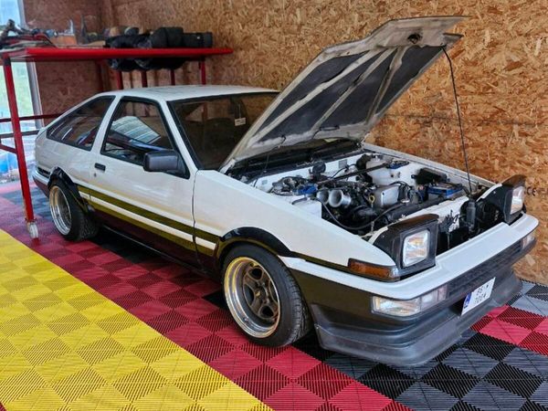 AE86 Toyota Sprinter Trueno - Main image