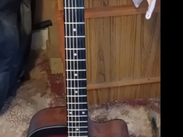 For Sale Vintage Guitar - Main image