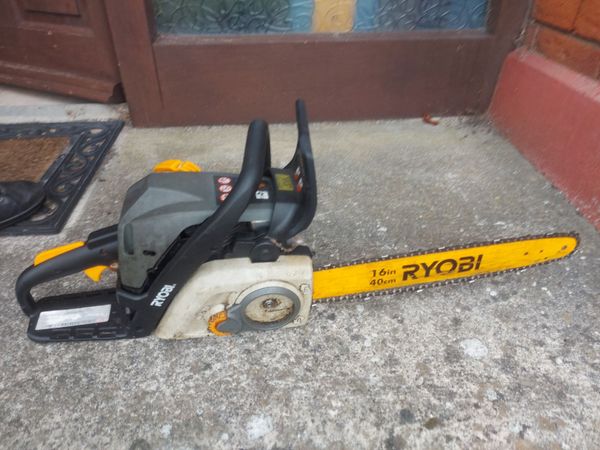 RYOBI 40cc, 112db, 16 inch, Petrol Chainsaw - Main image
