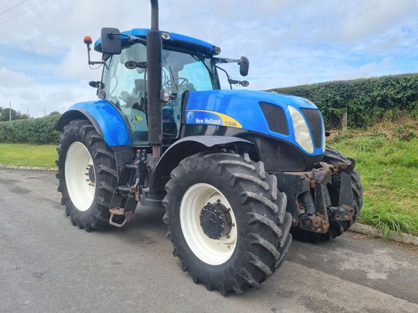 2011 New Holland T7050 - Main image