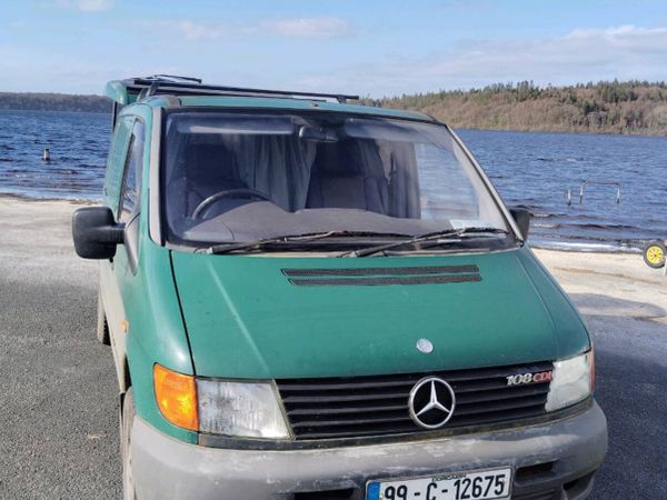 Mercedes Vito,  Taxed, Day Van - Main image
