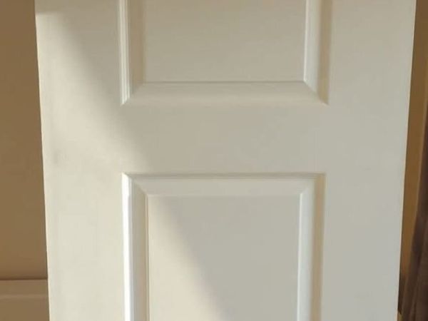 Internal white doors - Main image
