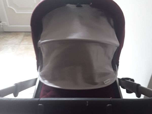 New condition uppababy only use for 7 months - Main image