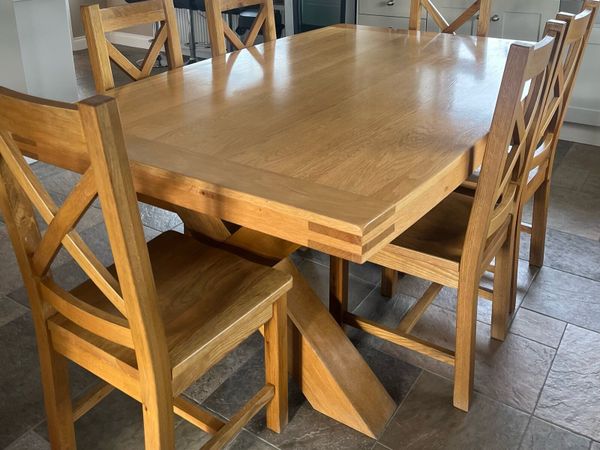 Solid Oak table and chairs - Main image