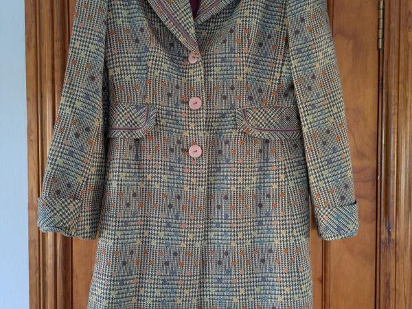 Ladies coat - Main image