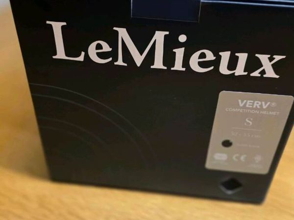 Le Mieux Very Competition Helmet horse riding - Main image
