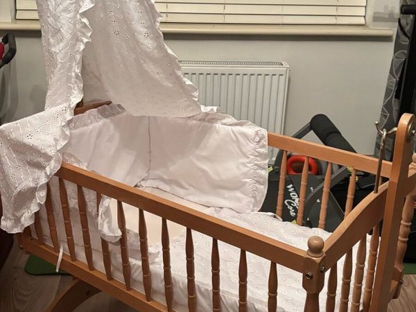 Baby’s Cradle - Main image