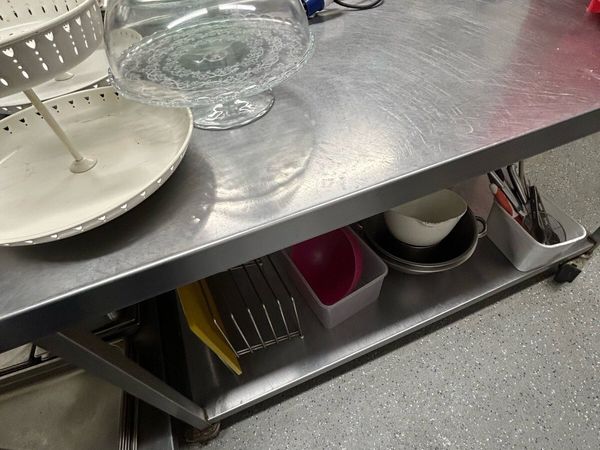 Cafe closure kitchen and general equipment - Main image