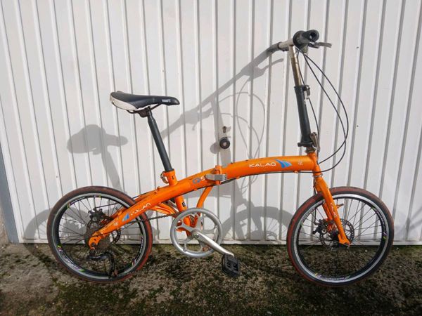2 folding bikes - Main image