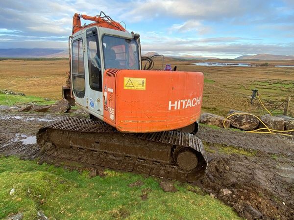 Hitachi ex135usr - Main image