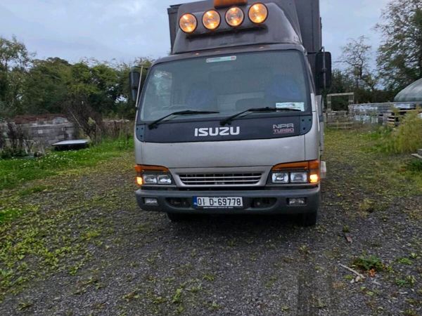 Isuzu Npr - Main image