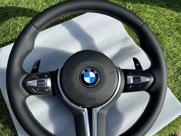BMW Steering Wheel - Main image