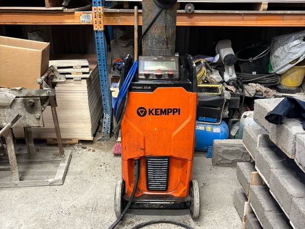 Kemppi 251 r single phase welder - Main image