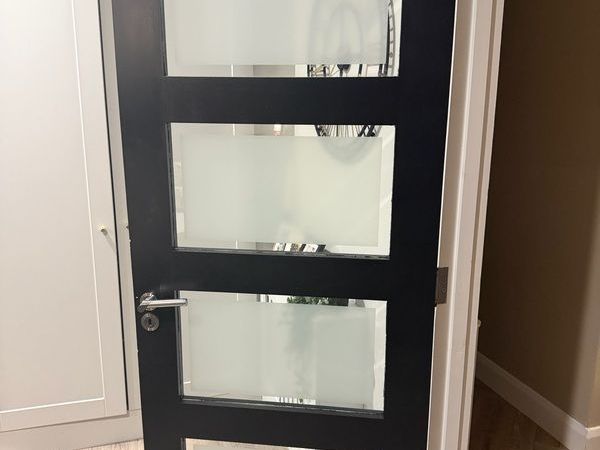 Interior doors - Main image