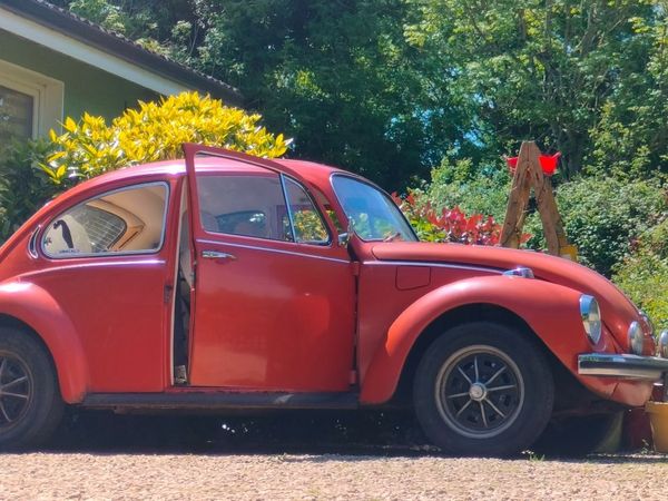 Volkswagen 1302S Beetle 1971 Sunroof VW 1302LS - Main image