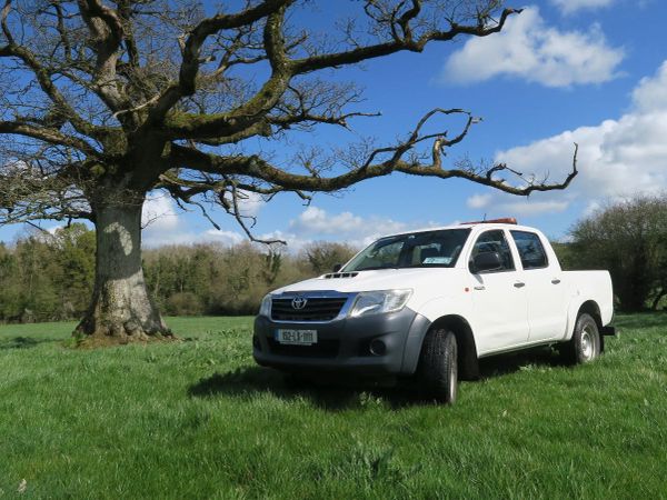 Toyota Hilux 2015 - Main image
